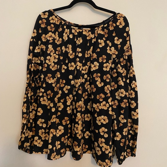 BUNDLE OF FOUR Ava & Viv Long Sleeve Blouses size X & 1X - Picture 3 of 5